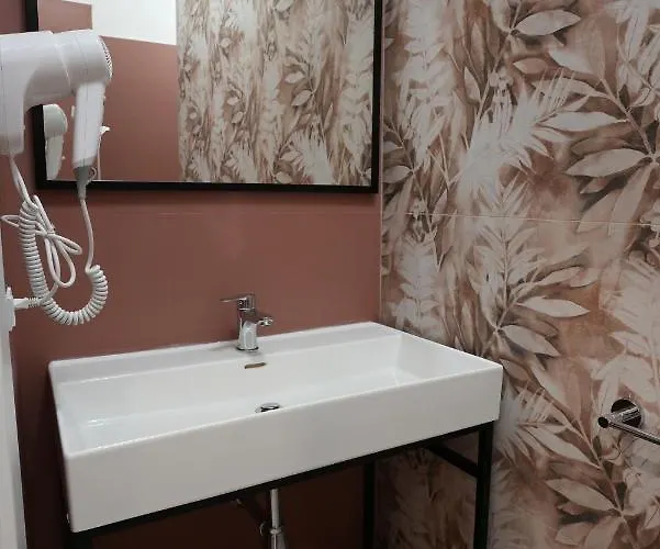 Ross Family Alojamento de Acomodação e Pequeno-almoço Reggio di Calabria